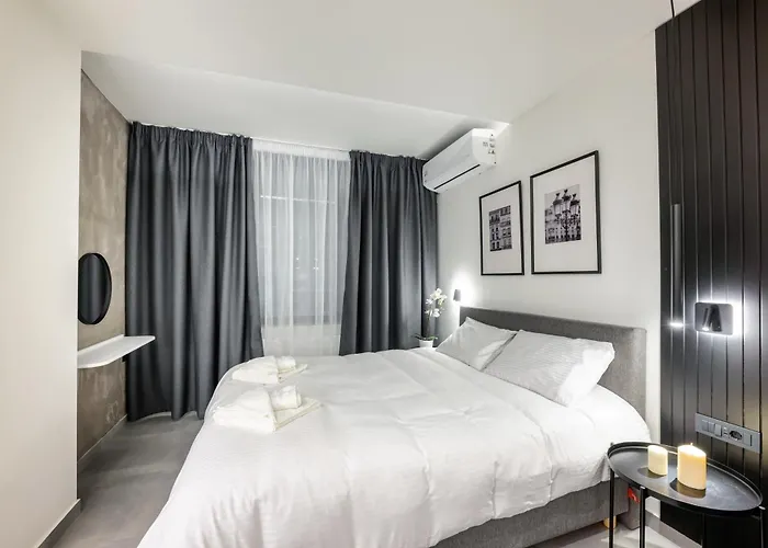 Cozyio- Ioannina City Center, Luxury Accommodation