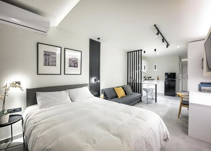Cozyio- Ioannina City Center, Luxury Accommodation