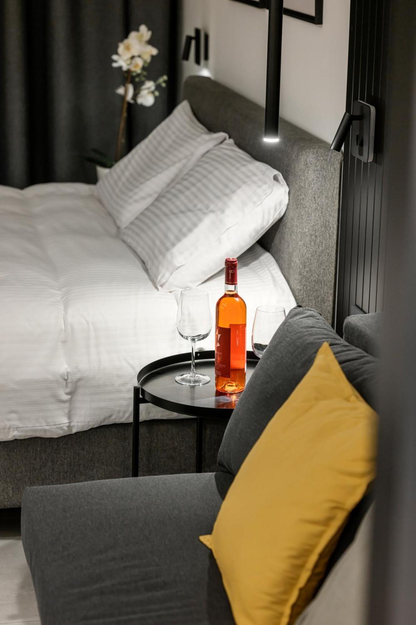 Cozyio- Center, Luxury Apartment Ioannina
